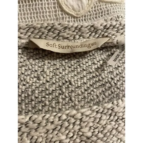 Soft Surroundings Sweater Pullover Size Petites XL White Black Embroidery Accent - Picture 6 of 6